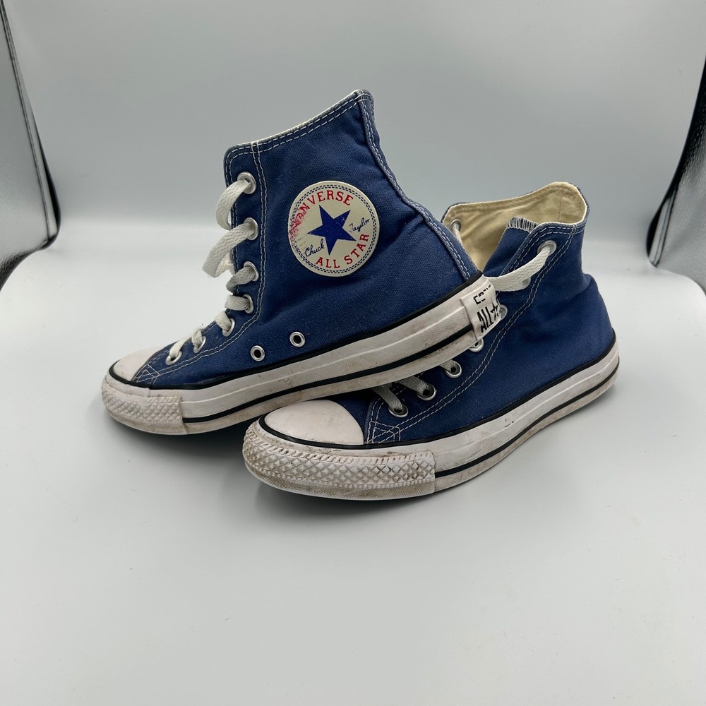 Converse Chuck Taylor High Top Unisex M6 W8 Blue Canvas Sneakers 151168F
